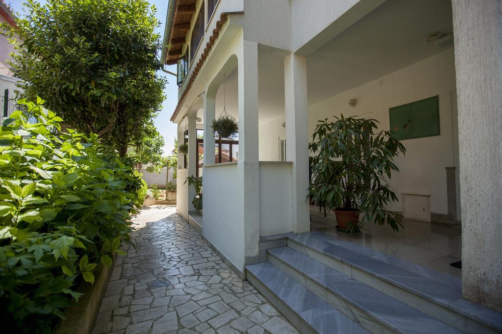 Apartments Villa Ban Ровинь Номер фото