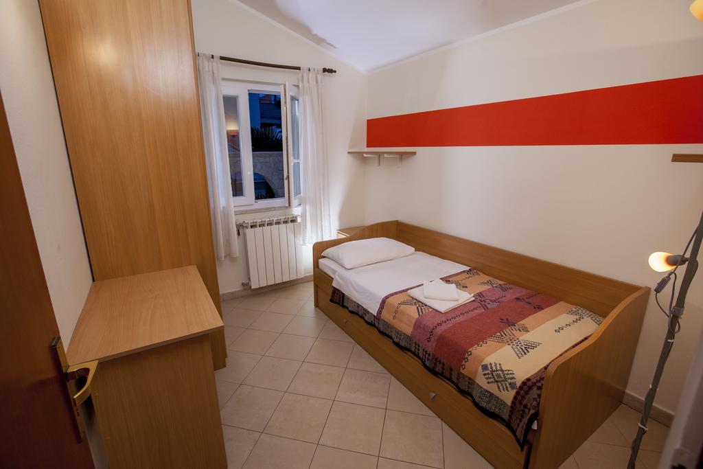 Apartments Villa Ban Ровинь Номер фото